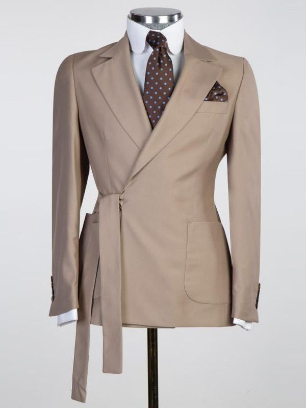 Brown 2-piece lace-up Peak Lapel suit