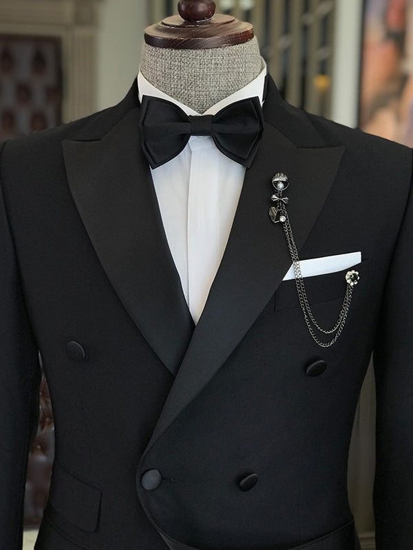 Black 2-piece double-breasted Peak Lapel suit