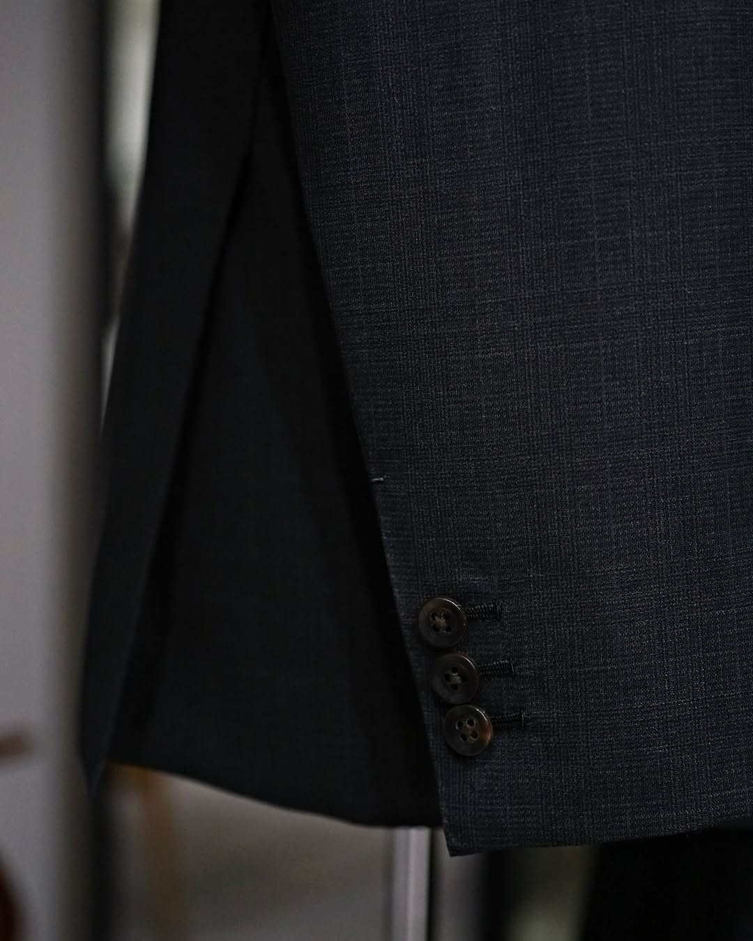 Black 2 Piece Notch Lapel Single Breasted Suit