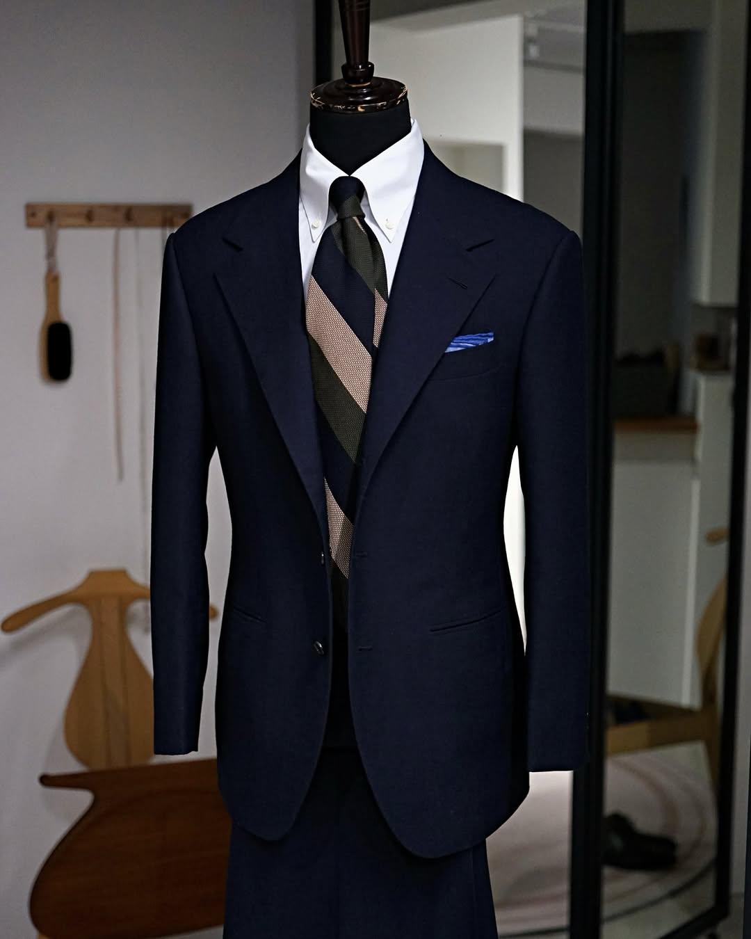 Navy Blue 2-piece Notch Lapel Single-breasted suit