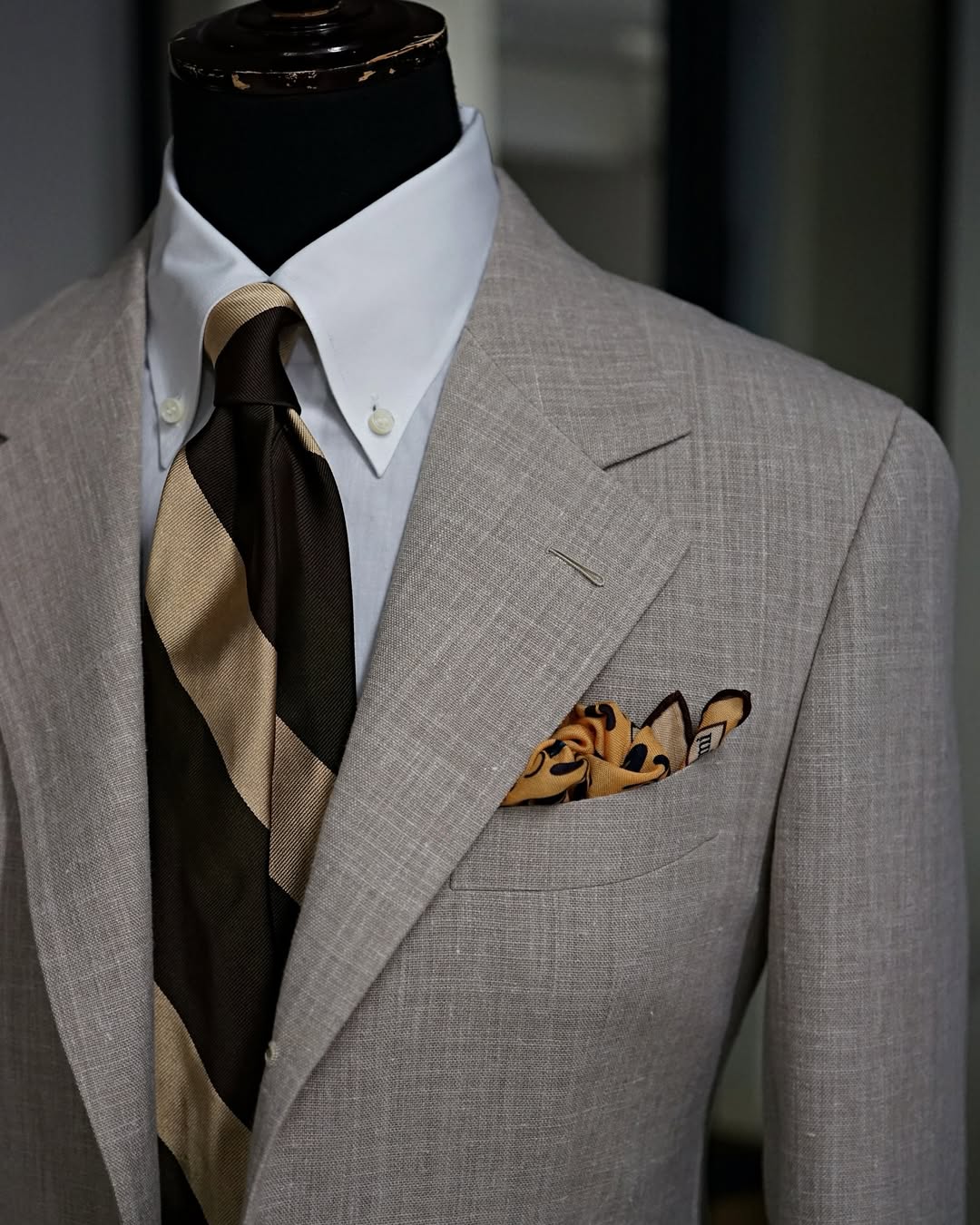 Grey 2-piece Notch Lapel Single-breasted suit