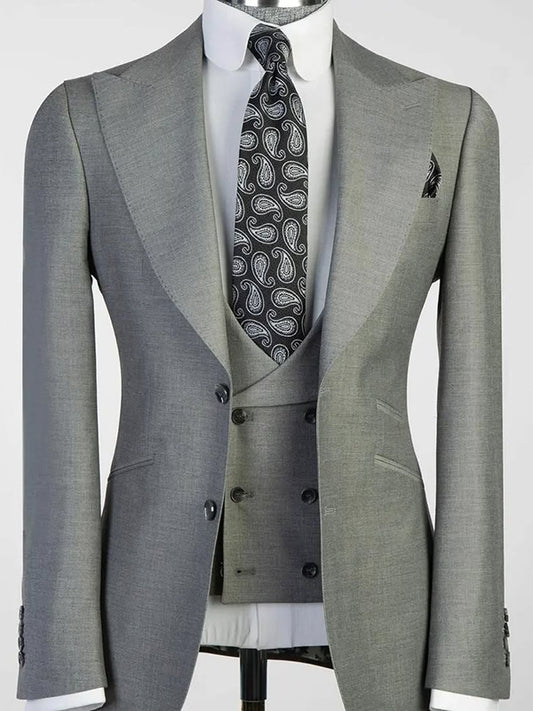 Grey 3-piece single-breasted Peak Lapel suit