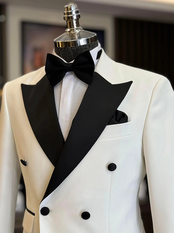 Classic White 2-piece double-breasted Peak Lapel suit
